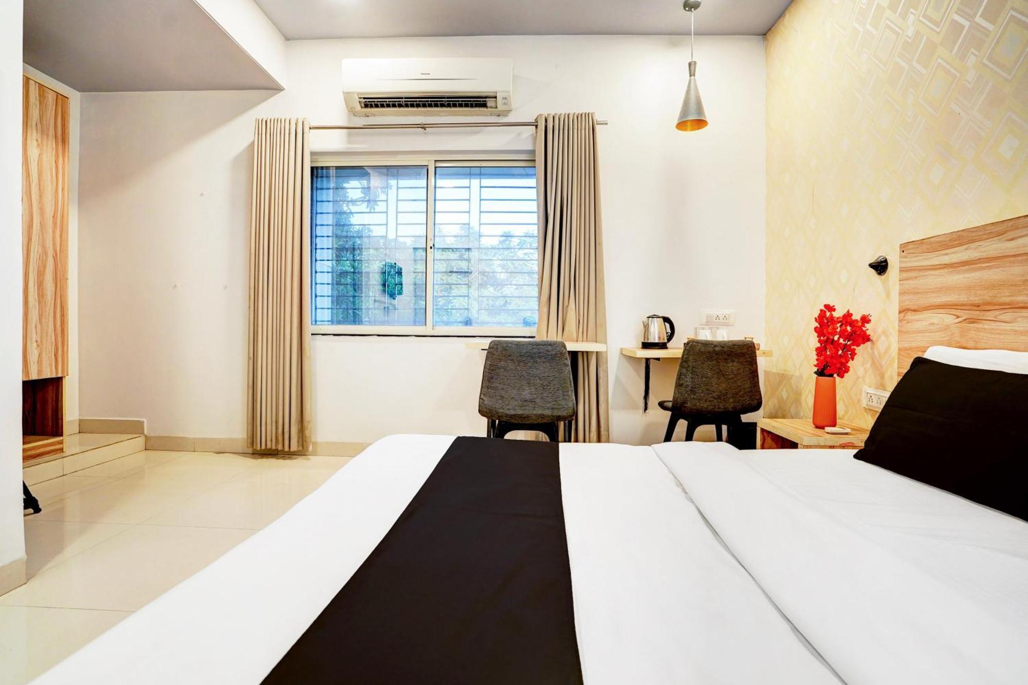 Super Hotel O Katol Road Friends Colony Nagpur Esterno foto
